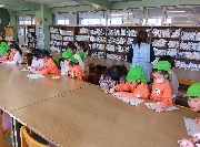 年長小学校見学