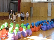 年長６小学校見学